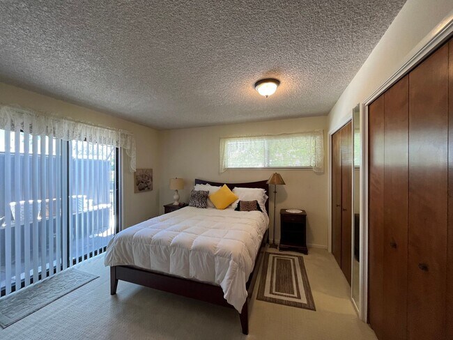 Building Photo - 2570 Spyglass Dr