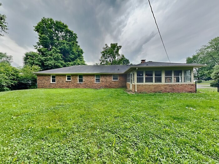 Building Photo - 9580 E 192nd St
