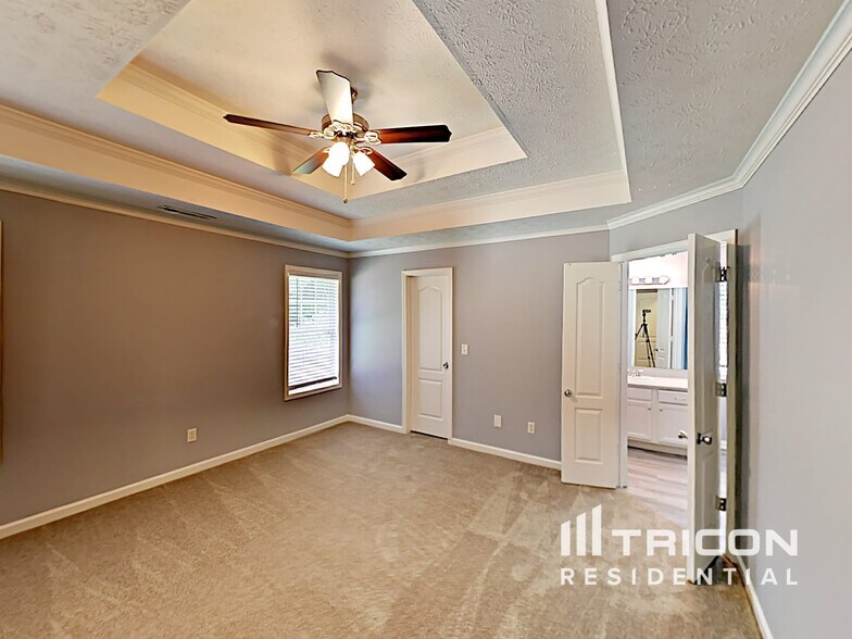 Building Photo - 309 Bellevue Ridge