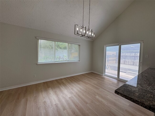 Building Photo - 22018 Elsinore Dr