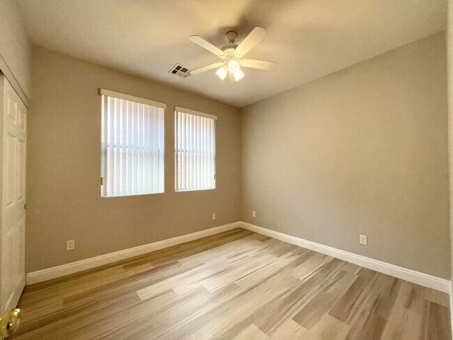 Building Photo - Wonderful 1-story Home