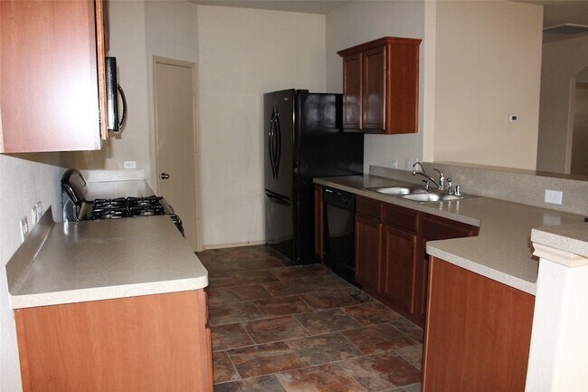 Building Photo - 20410 Shiloh Mist Ln
