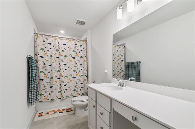 Building Photo - 3739 Keechi Creek Dr