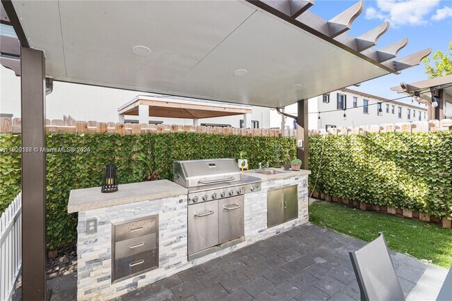 Building Photo - 23296 SW 110th Ct