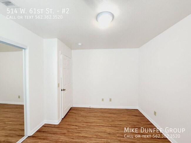 Building Photo - 514 W 61st St