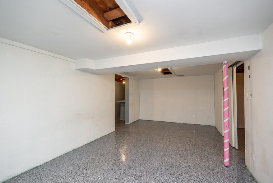 Building Photo - 4704 Valdez Dr