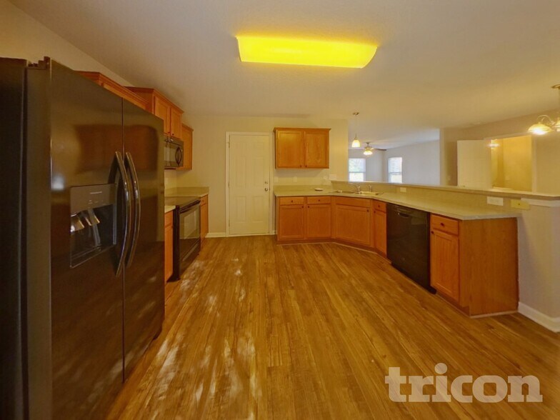 Building Photo - 1624 Long Paw Ln