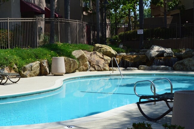 Building Photo - 1 Bedroom with Resort-Style Living at Le Parc | Open Floor Plan, Private Patio & Pools