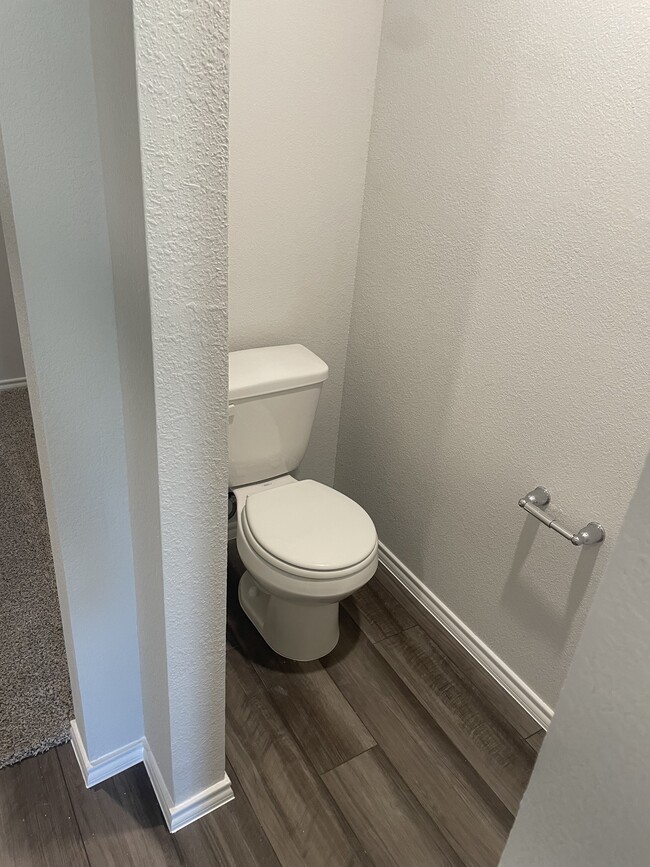 Building Photo - 1009 Cedar Trail