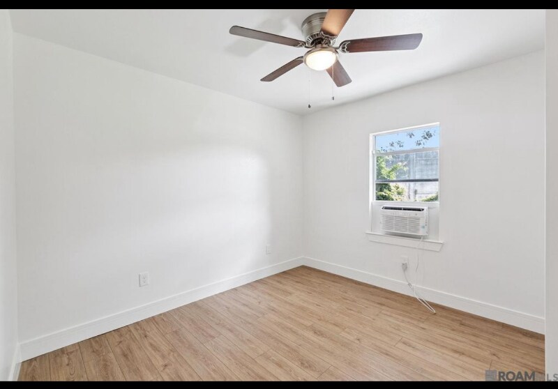 Building Photo - 2854 Yazoo St