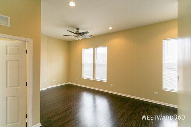 Building Photo - 211 S Campbell Ave