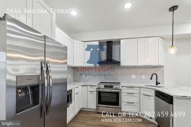 Building Photo - 5644 Angora Terrace