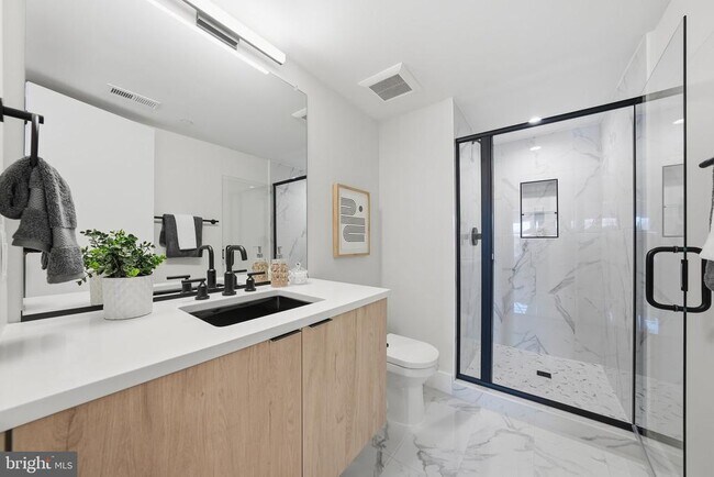 Building Photo - 2134 Wisconsin Ave NW