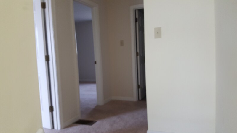 Building Photo - 469 Bramblewood Ln