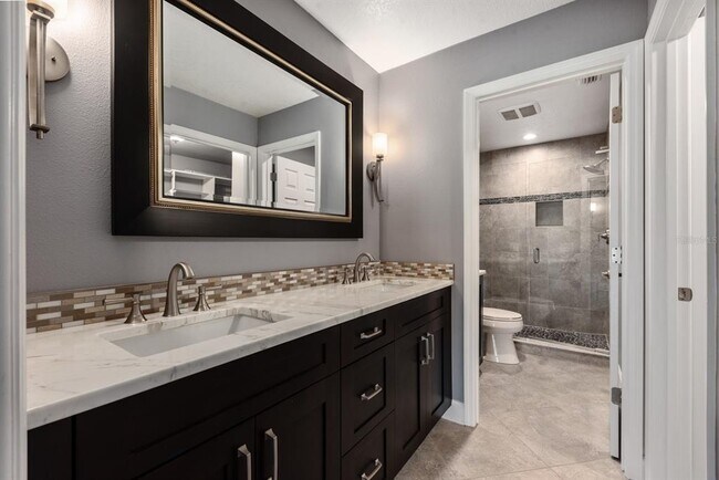 Building Photo - 4459 Oakley Greene