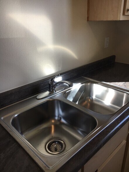 Stainless sink in kitchen - 5802 Tracy Lynn Ln