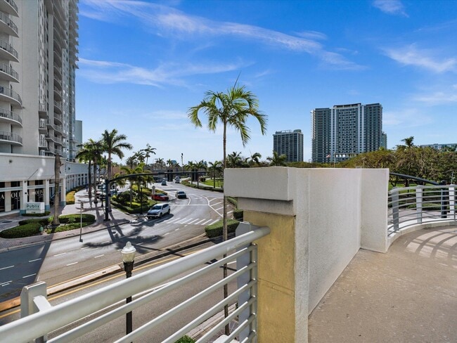 Building Photo - 1830 Radius Dr