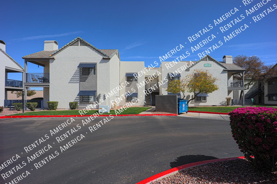 Building Photo - 855 N Dobson Rd