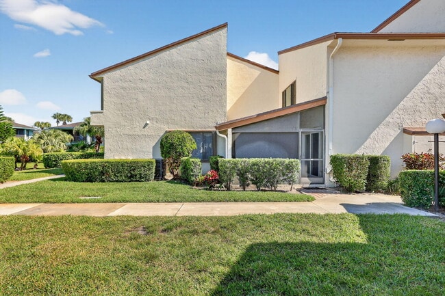 Building Photo - 950 S Kanner Hwy