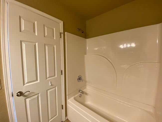 Building Photo - 221 B Carrigan Rd