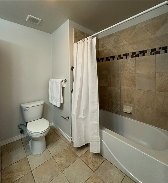 Building Photo - Resort Lifestyle at The Lido in Mission Valley