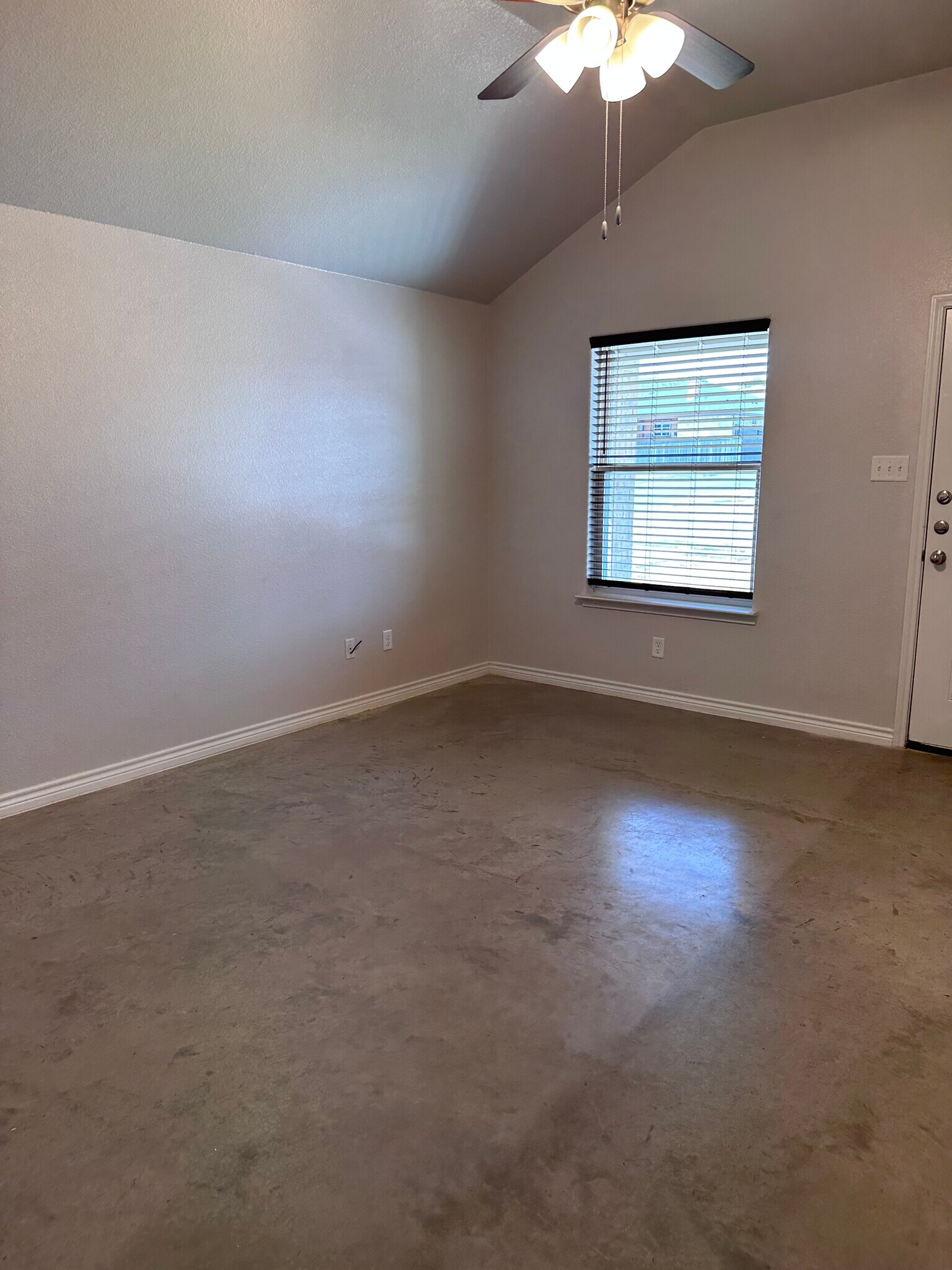 Building Photo - 1239 Liberation Ln