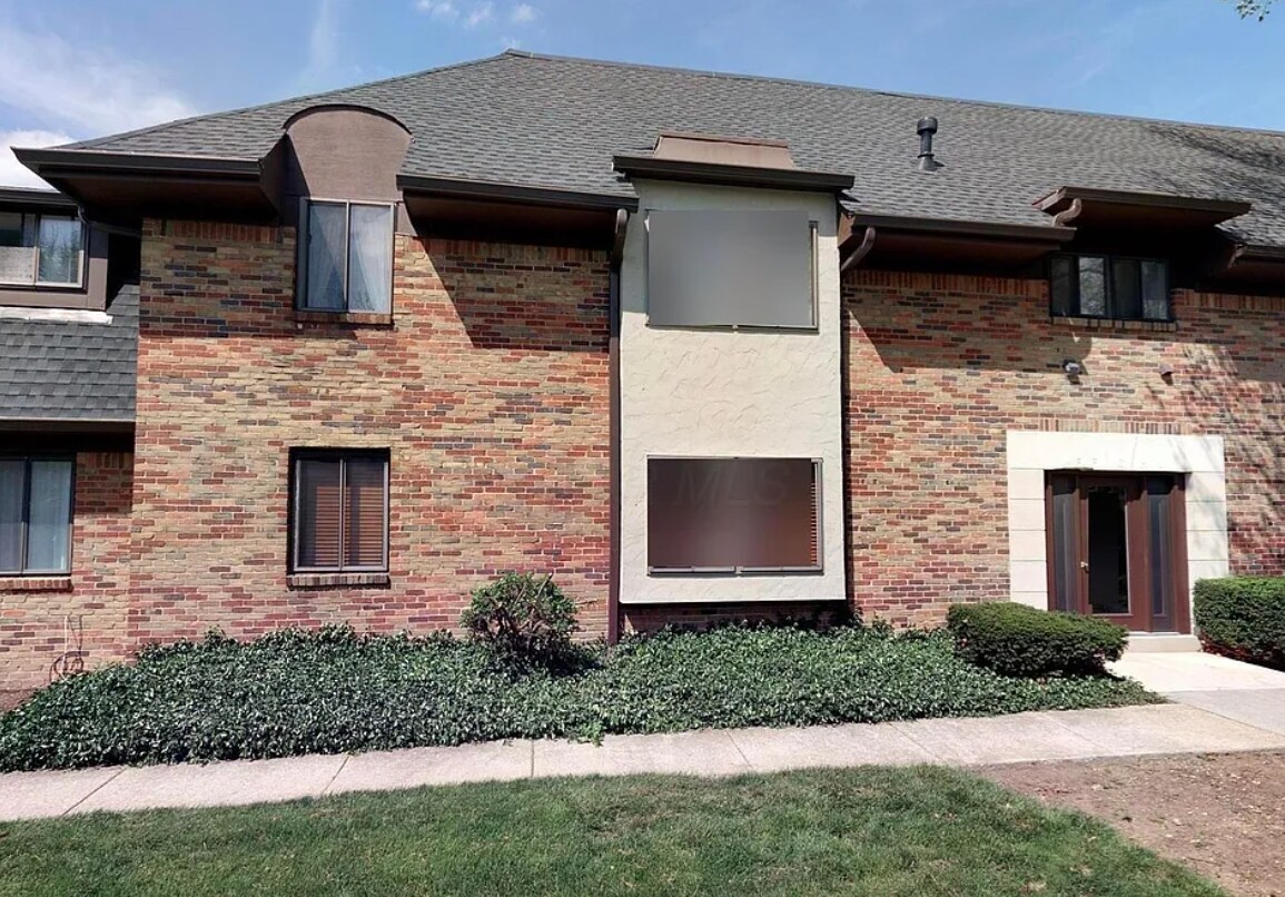 Building Photo - 652 Olde Towne Ave