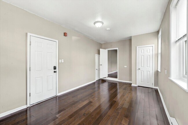 Building Photo - 2111 Orthodox St
