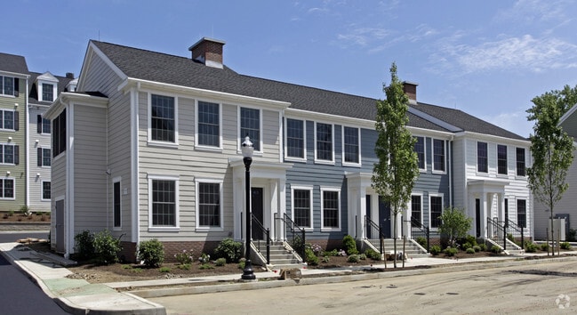 Building Photo - Westwood