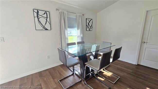 Building Photo - 4720 San Lorenzo Dr