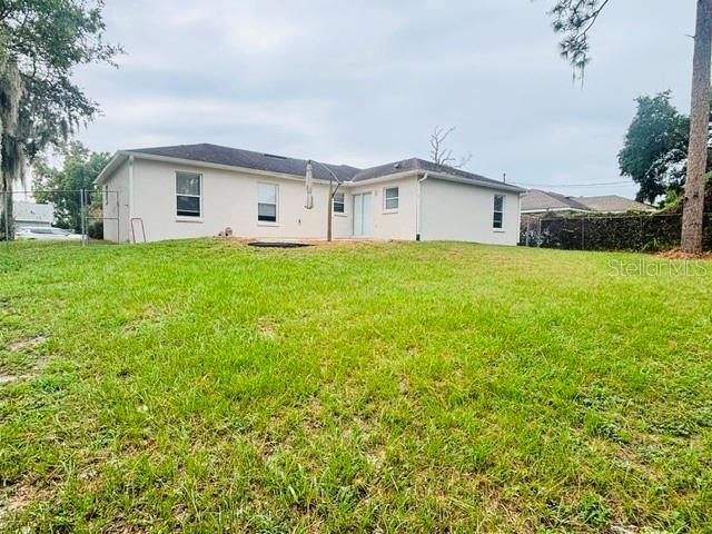 Building Photo - 2830 Ascot Ln