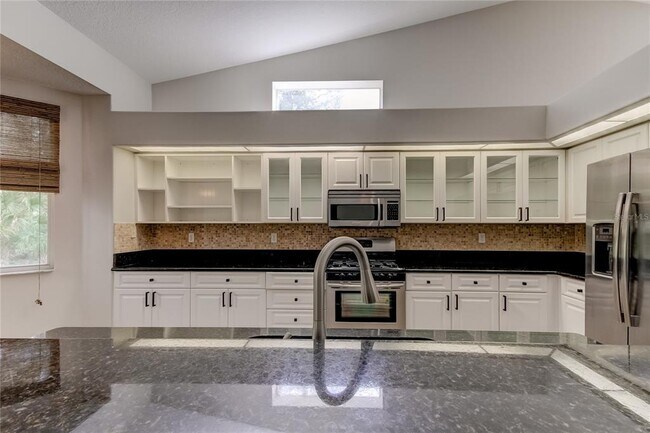 Building Photo - 10426 Springrose Dr