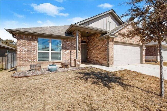 Building Photo - 117 Beech Creek Ln