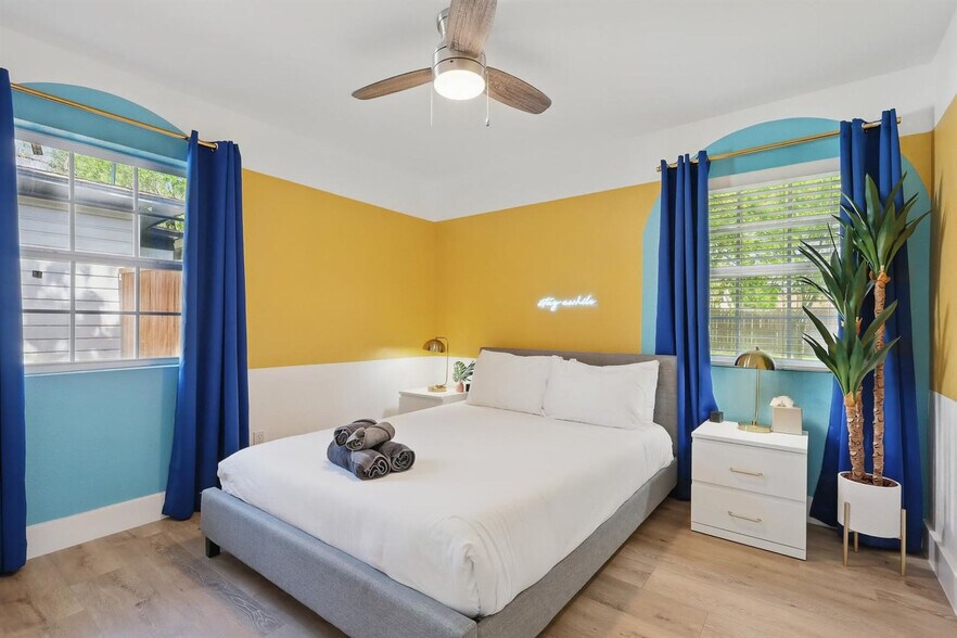 Building Photo - 13542 Purple Sage Rd