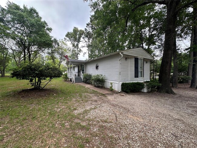 Building Photo - 453 S Cyn Dr