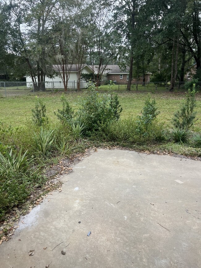 Building Photo - 626 Georgia Ave