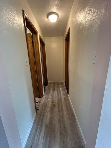 Hallway - 1103 Beechwood Dr