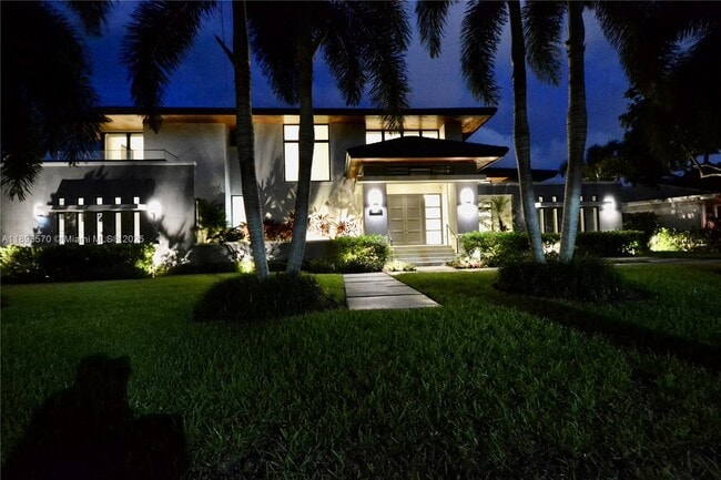 Building Photo - 7015 Mira Flores Ave