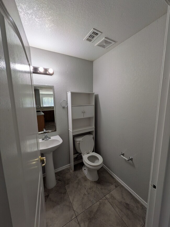 Building Photo - 6130 Wisteria Hill