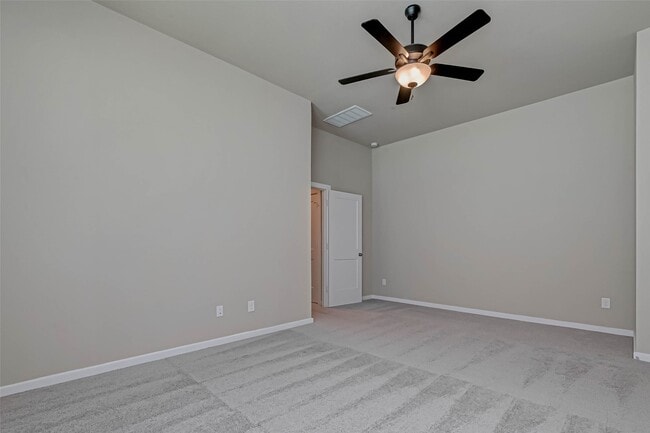 Building Photo - 316 N Spotted Fern Dr