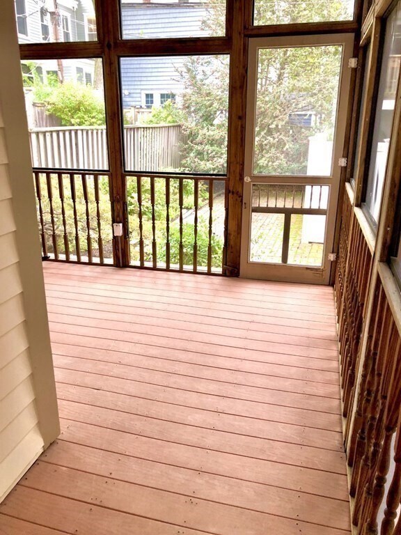 Building Photo - 7 Auburn St