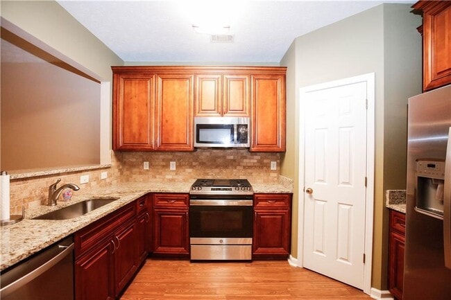 Building Photo - 3875 Dandridge Way NW