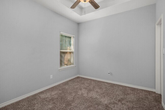 Building Photo - 1314 Antone St