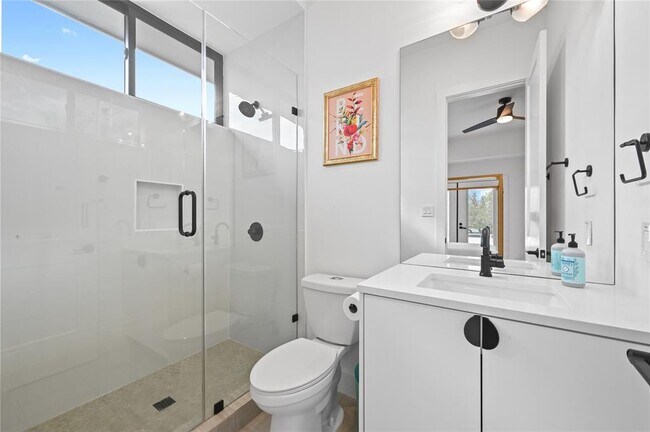 Building Photo - 308 Briarwood Trail