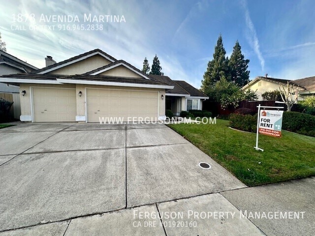 Building Photo - 1878 Avenida Martina