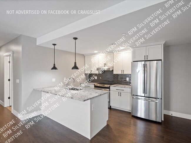 Building Photo - 1401 Walnut Blvd