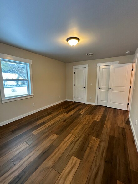 Building Photo - 1070 Lusters Gate Rd