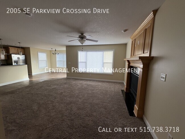 Building Photo - 2005 SE Parkview Crossing Dr