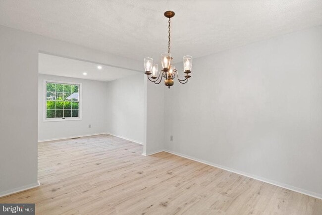 Building Photo - 8084 Winding Way Ct