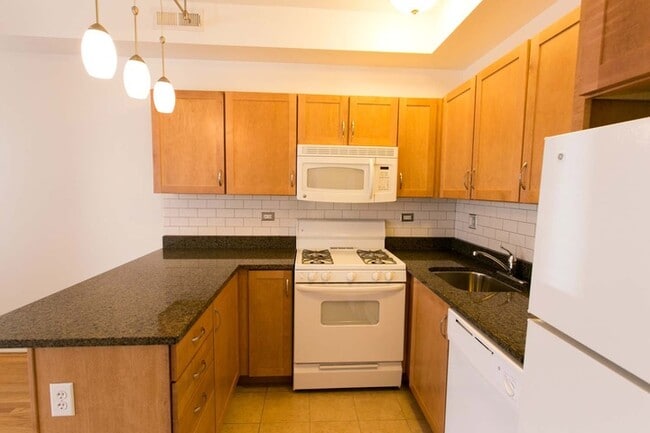 Floorplan - 5400-5408 S. Ingleside Avenue